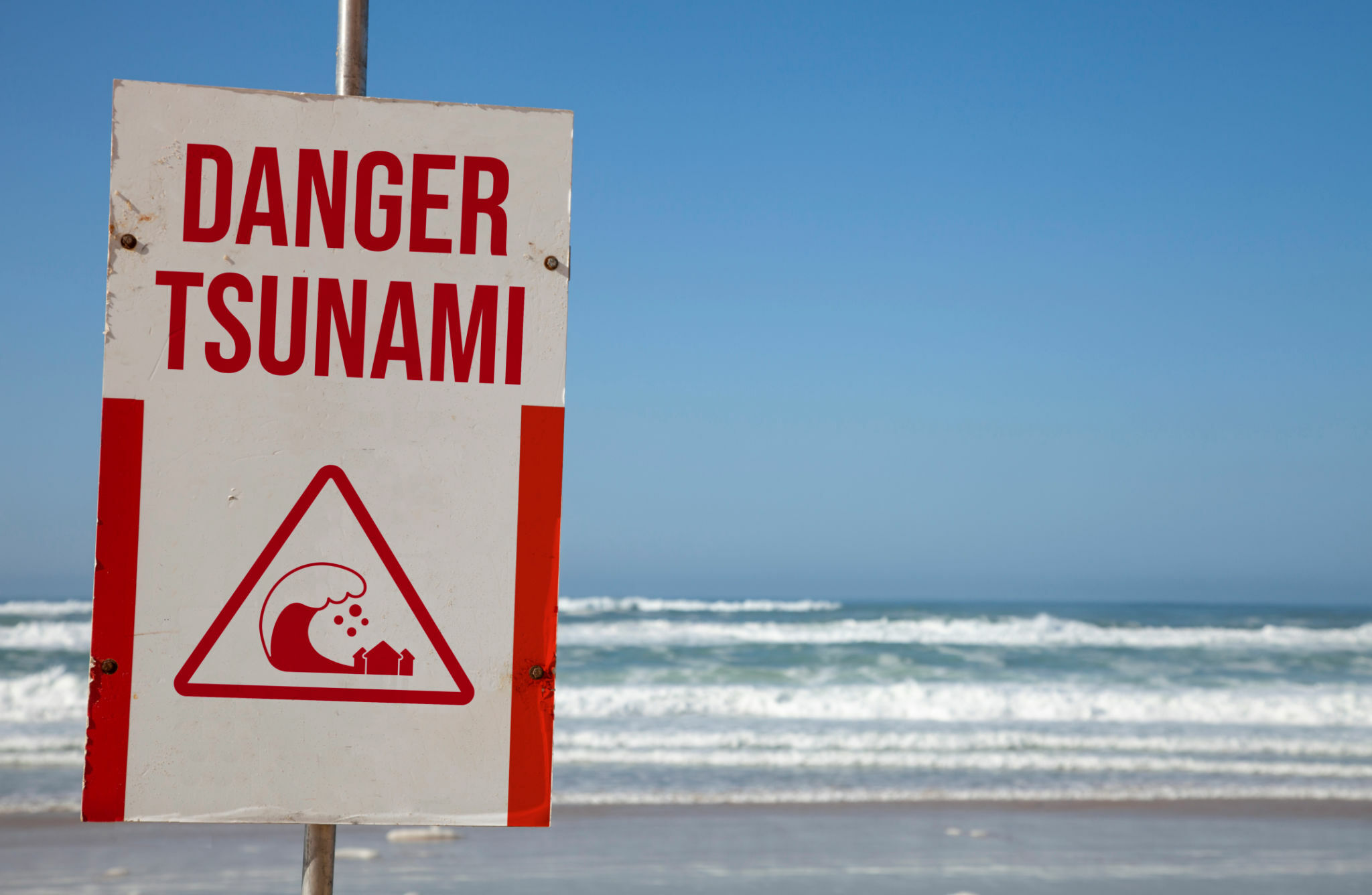 Major tsunami warning for Noto, Ishikawa Prefecture Tsunami warning for Niigata, Toyama, Yamagata, Ishikawa, Fukui, and Hyogo